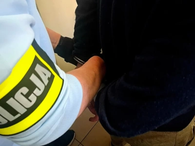 Zaatakował policjantów. Najbliższe miesiące spędzi w areszcie