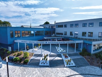 Dlaczego warto rozpocząć studia od semestru letniego? Rekrutacja na WSB-NLU trwa