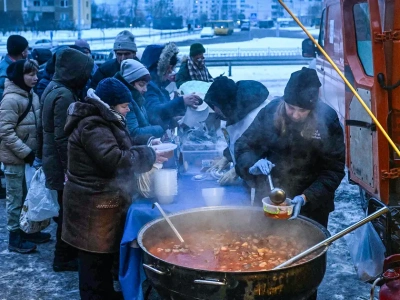 Agregaty, sprzęt i solidarność. Polacy znów się mobilizują, by dać nadzieję Ukrainie