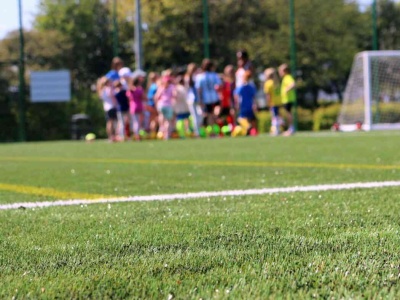 Toksyczna guma na placach zabaw i boiskach. Niepokojące wyniki badań