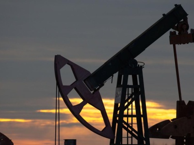 Ropa tanieje najmocniej od 7 miesięcy z powodu słabnących obaw ataku na Iran