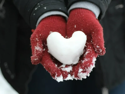 Jak dbać o serce przy takiej pogodzie? Kardiolog: Nawet zimą pamiętajmy o jednym