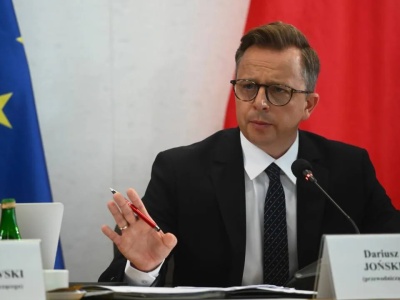 Joński chciał zaatakować prezydenta i strzelił sobie w stopę. 