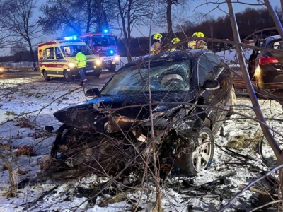 Zderzenie trzech aut na wysokości Moszczenicy