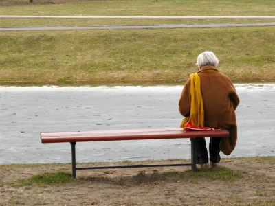 ZUS rusza z wymianą legitymacji emeryta-rencisty. Ile zapłacą za nie seniorzy?