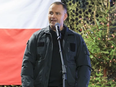 Weteran oddał swój medal Nawrockiemu. „Przystoi panu stanie na straży honoru i dobrego imienia”