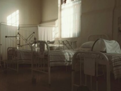 Szpitale zaczynają zwalniać medyków z Białorusi i Rosji. Nowe prawo