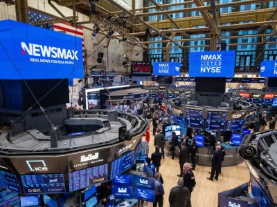 Zmienność na kontraktach, technologia w centrum uwagi, inwestorzy czekają na wyniki spółek