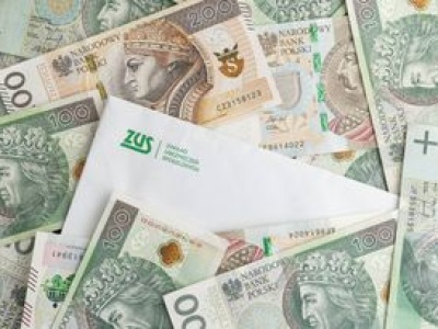 Tyle trzeba zarabiać na 5 tys. zł emerytury. Oto wyliczenia