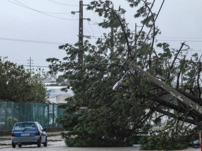 Huragan Leonardo zaatakował Portugalię. Ogromne utrudnienia w Lizbonie