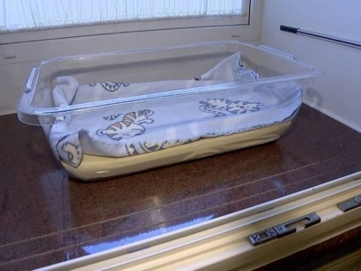 Niemowlę w oknie życia. Chłopiec trafił do szpitala