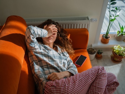 Tak pracuje mózg u osób z zespołem przewlekłego zmęczenia i long COVID. Zaskakujące różnice