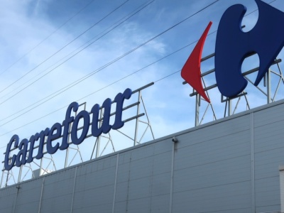 Carrefour rozwija tę usługę. 60 nowych lokalizacji