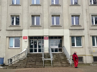 Szpital Madurowicza likwiduje łóżka na porodówce