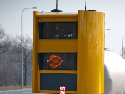 Włączyli nowy fotoradar. To nie jedyna żółta nowość na drogach. Mamy całą listę