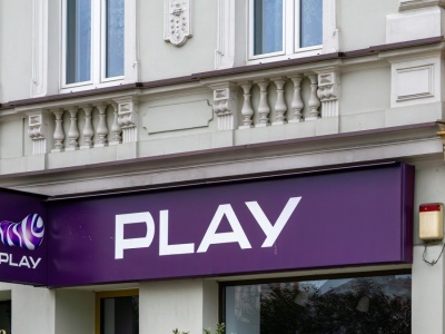 ​Awaria sieci Play. Problemy z wysyłaniem SMS i MMS