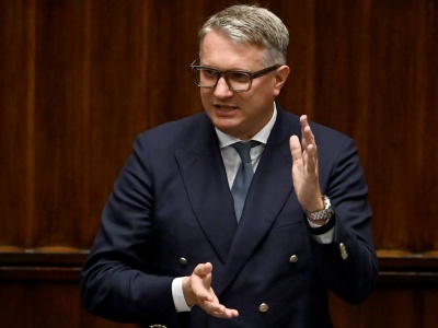 Skandal! Urzędnicy MON jeżdżą na urlopy i wczasy na… Białoruś