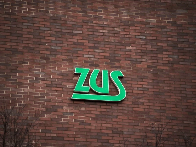 Waloryzacja emerytur 2026. Ile wyniesie podwyżka od 1 marca?