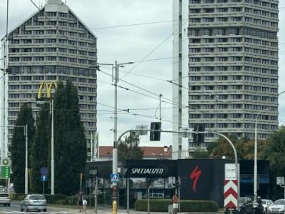 Po stacji BP i restauracji McDonalds koło Ołówka i Kredki zostanie... pusta ziemia