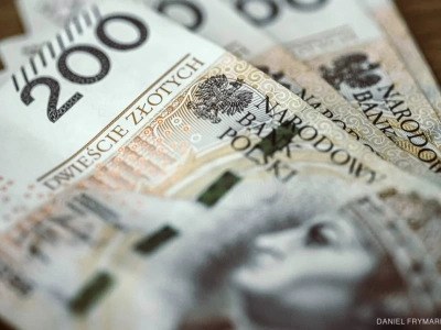 Znaleziono gotówkę w Chojnicach. Policja szuka właściciela zguby