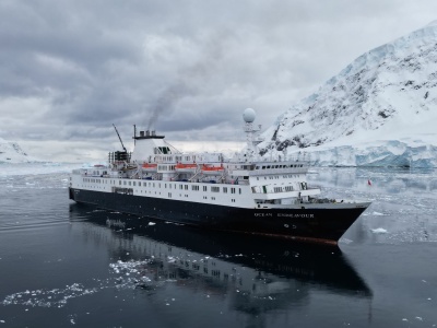 Duńscy żołnierze na Grenlandii mieszkają na statku zbudowanym w Polsce