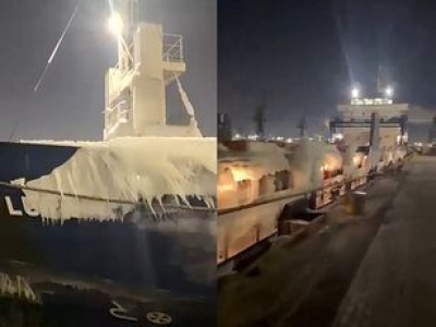 Statek całkowicie pokryty lodem dopłynął do Polski. Widok jak z apokalipsy