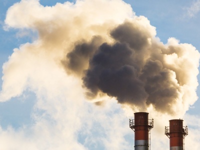 Darmowe ETS-y dłużej niż planowano? KE szykuje propozycję