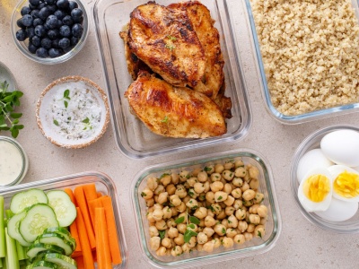 Meal prep zmienia sposób myślenia o jedzeniu. Tak zaoszczędzisz kilka godzin tygodniowo na gotowaniu