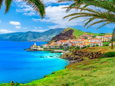 Madera na przełomie lutego i marca 🌺🏝️ 7 nocy w 3* hotelu ze śniadaniami za 1999 PLN 🌞