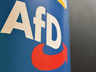 Znany polityk zatrzymany i wyprowadzony z budynku parlamentu