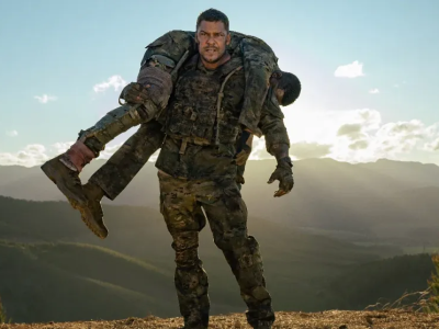 Tak się prezentuje Alan Ritchson w brutalnym sci-fi akcji Netflixa! Oto Maszyna do zabijania