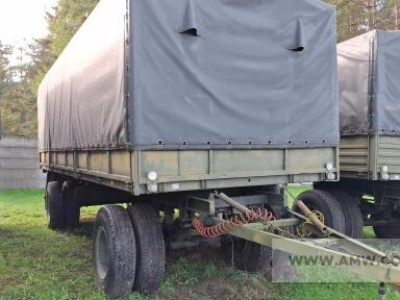 Wojsko wyprzedaje przyczepy rolnicze i na drewno. Jakie ceny?