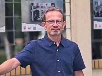 Wspiera zwierzęta i niepełnosprawnych. Teraz sam potrzebuje pomocy