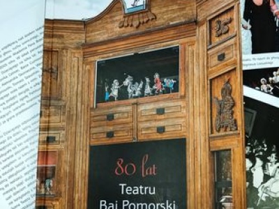 80 lat w jednej książce – jak udało się wydać publikację o Teatrze Baj Pomorski?
