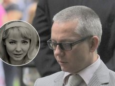 Jacek Łągwa w żałobie. Wokalista Ich Troje stracił mamę. Była aktorką