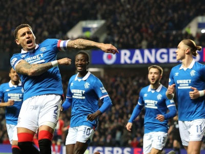 Seksafera w wielkim klubie. 