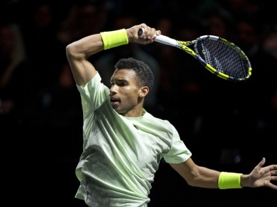 Obrońca tytułu pokonał legendę. Młody Francuz kontynuuje udany powrót