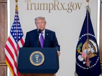 Trump uruchamia specjalny portal. Leki na receptę mają być tańsze