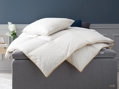 Marzniesz pod kołdrą? Ekspert mówi wprost: większość Polaków wybiera ją źle