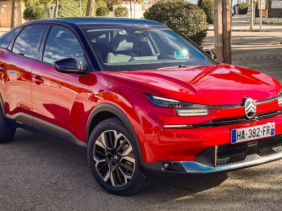 Nowy Citroen C4 będzie szalony. Rywale mają przy nim wyglądać skromnie i nudno