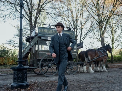 Genialny reżyser wraca z nowym serialem! Dał nam „Strefę gangsterów” i „Dżentelmenów”