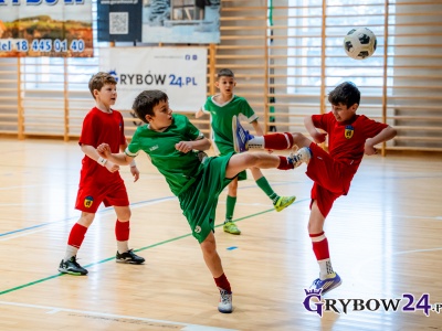 MOSiR Grybów Cup 2026: finałowe emocje najmłodszych piłkarzy
