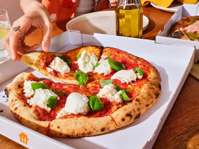 Margherita rządzi, ananas przegrywa. Dane Pyszne.pl rozwiewają pizzowe mity