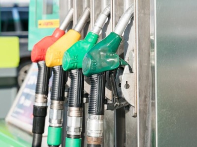 To już oficjalne: unijna rewolucja w cenach paliw ma datę. Pożegnajcie tanią benzynę i diesla