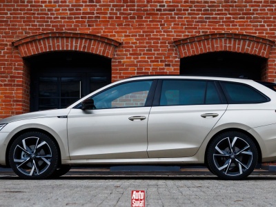 Skoda Octavia pokazała, że kiedyś to było. Kompakty to najbardziej uniwersalne auta