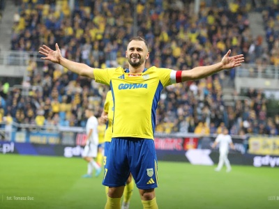 Napastnik chciał „miliony monet”. Sandecja powiedziała: stop