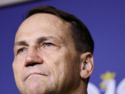 Sikorski o deklaracjach ambasadora Toma Rose'a. Sprawa wymaga wyjaśnienia