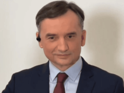 Ziobro po zmroku zjawił się na antenie TV Republika. Nagle wykręcił jeden numer