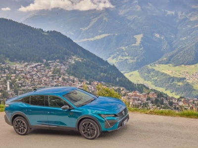 Wyprzedaż rocznika 2025 w salonach Peugeot. Rabaty do 24% i finansowanie 0%