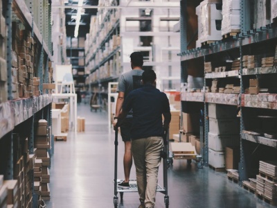 Amazon zarobił rekordowo dużo, ale inwestorzy i tak uciekli. Powód? 200 miliardów dolarów na sztuczną inteligencję